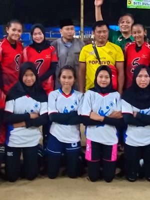 JUARA 1 TEAM VOLLY PUTRI STIT ALMUBAROK DI TURNAMEN CUP KAB. LAMPNG TENGAH